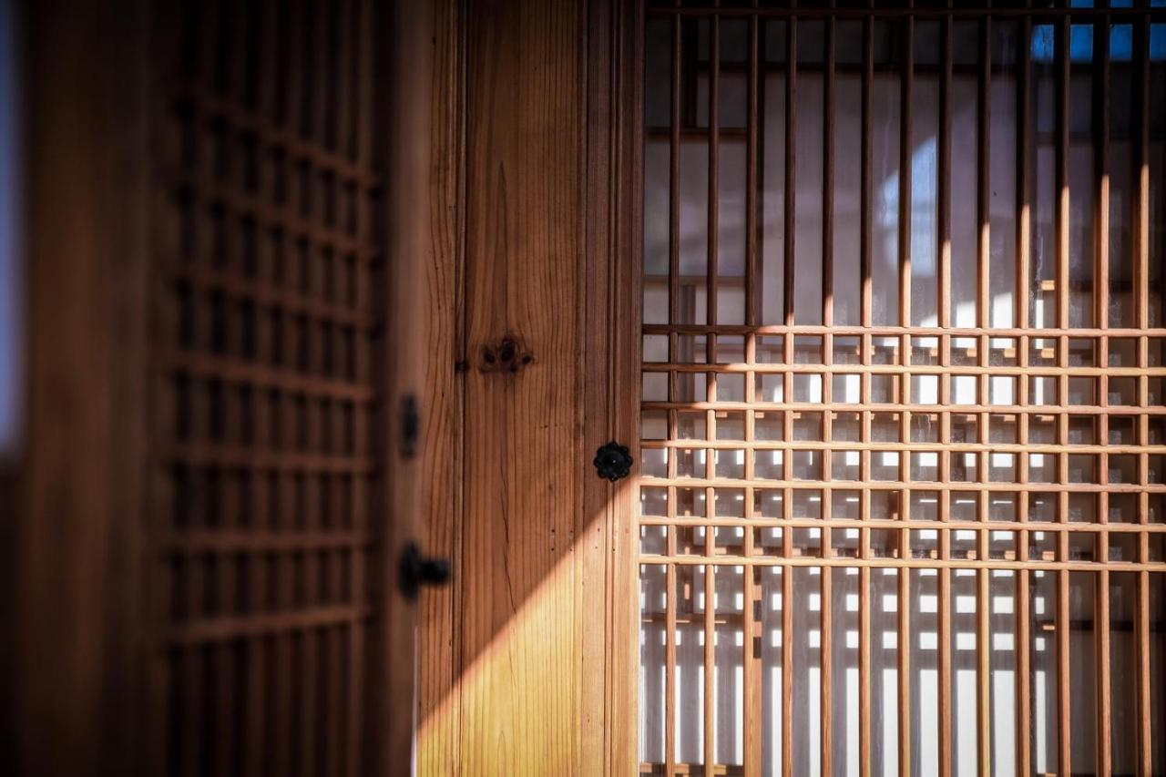 Cheong Yeon Jae Hanok Hotel Seoel Buitenkant foto