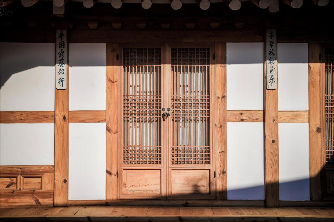 Cheong Yeon Jae Hanok Hotel Seoel Buitenkant foto