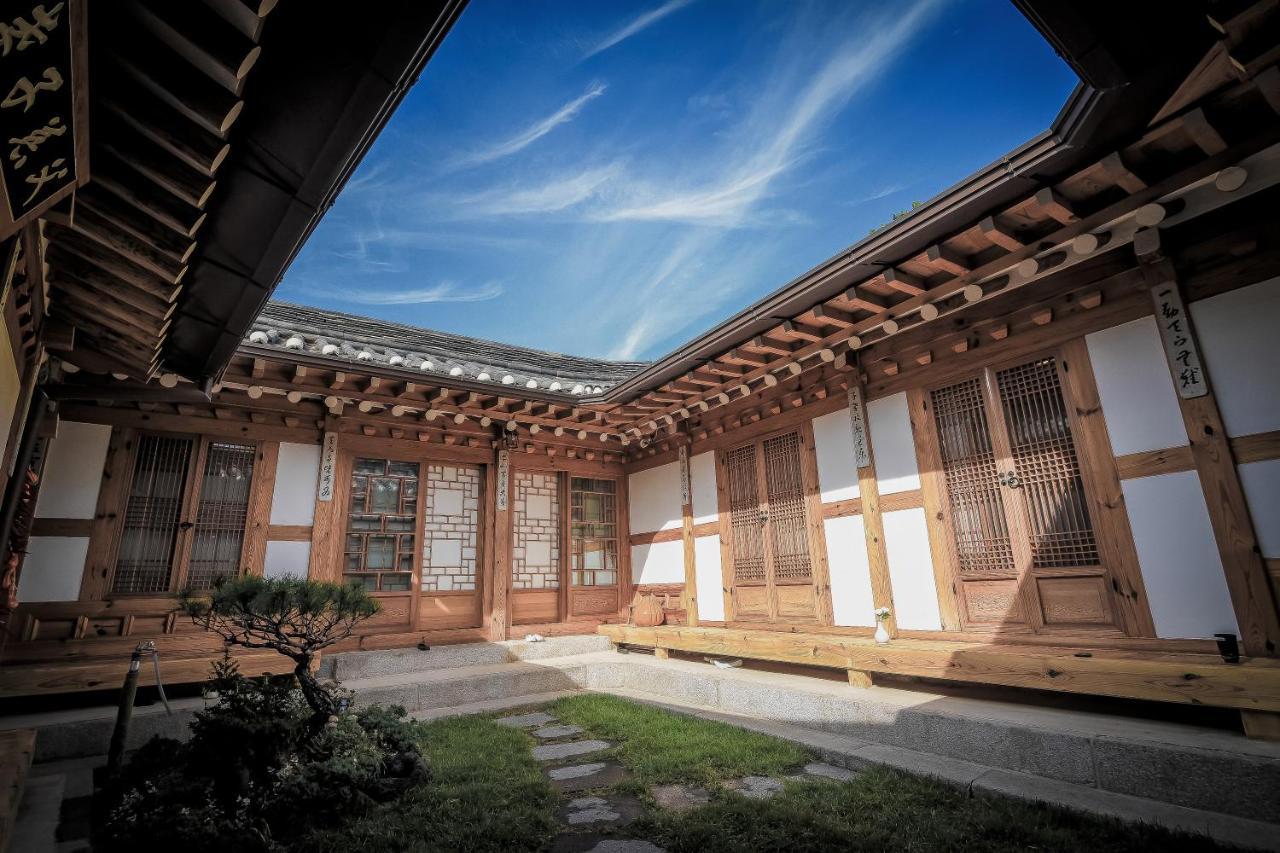Cheong Yeon Jae Hanok Hotel Seoel Buitenkant foto